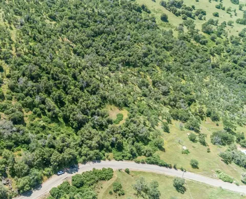 527 Squaw Vly, Yokuts Valley, CA 93675