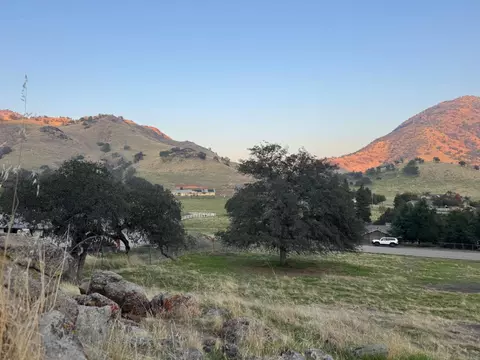 123 Big Oak Rd, Sanger, CA 93657 photo 9
