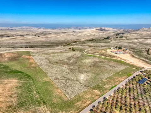 12897 Auberry Rd, Clovis, CA 93619 photo 6