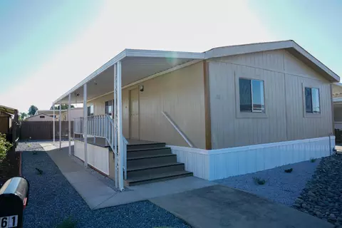 1551 6th Avenue Dr #161, Kingsburg, CA 93631