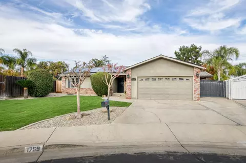 1759 Santa Ana Ave, Clovis, CA 93611
