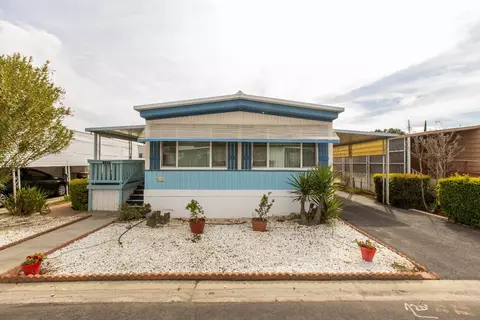 221 W Herndon #125, Fresno, CA 93650