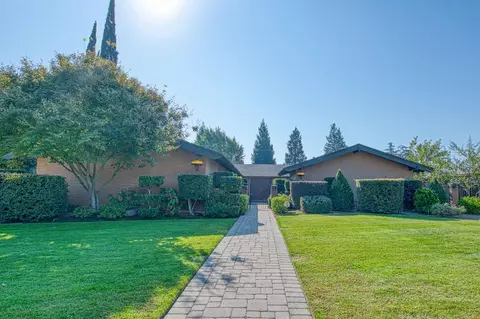 1227 W Sierra Ave, Fresno, CA 93711