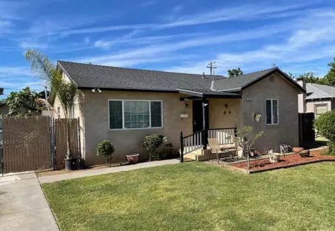 2916 E Michigan Ave, Fresno, CA 93703