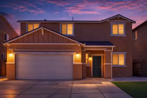 264 Rosebriar St, Madera, CA 93638