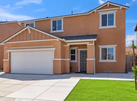 264 Rosebriar St, Madera, CA 93638