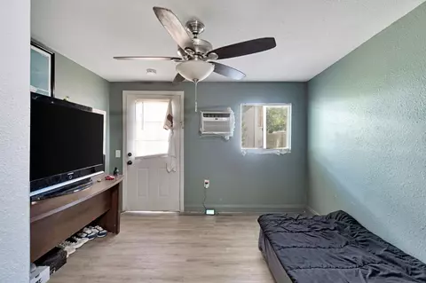 3336 N Lafayette Ave, Fresno, CA 93705