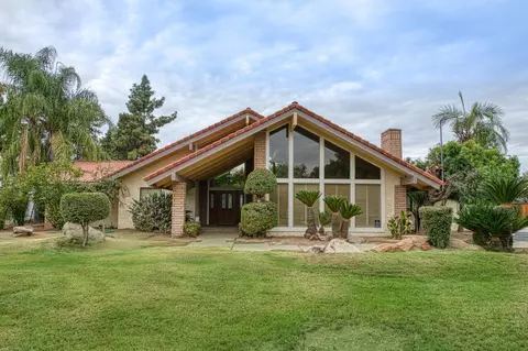 5453 E Butler Ave, Fresno, CA 93727