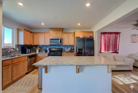 Kitchen - 2010 Conadria Ave, Chowchilla, CA 93610 photo 2 of 2
