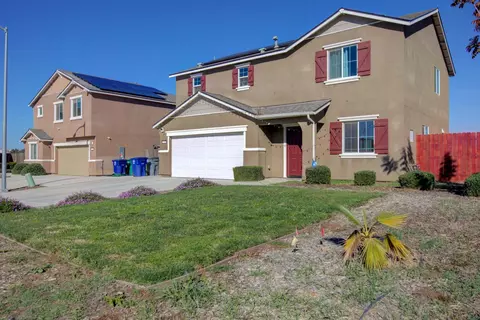 Exterior - 2010 Conadria Ave, Chowchilla, CA 93610 photo 2 of 5