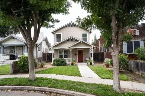 233 N College Ave, Fresno, CA 93701