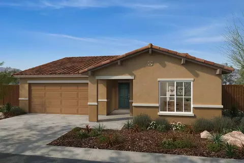 2158 S Terry, Fresno, CA 93725