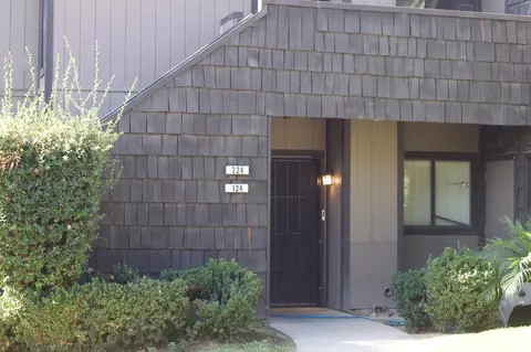 1190 S Winery Ave #124, Fresno, CA 93727