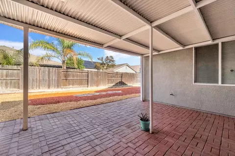 1049 Stanford Ave, Madera, CA 93637 photo 27