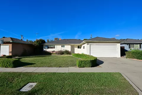 3307 E Rialto Ave, Fresno, CA 93726