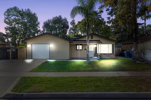 4315 N Pleasant Ave, Fresno, CA 93705