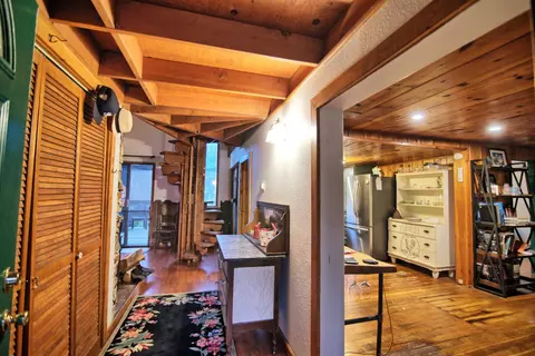 Entry Way - 48585 Todd Eymann, Miramonte, CA 93641 photo 3 of 4