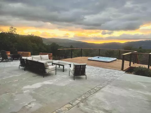 40903 Jean Rd E, Oakhurst, CA 93644