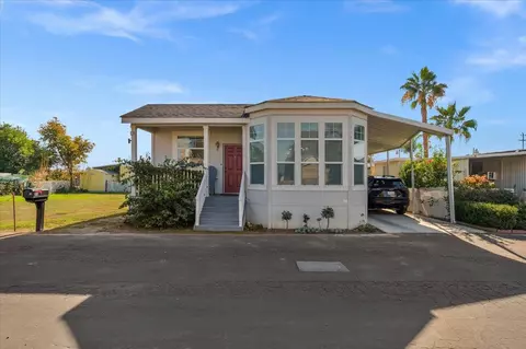 1272 Villa Ave #76, Clovis, CA 93612