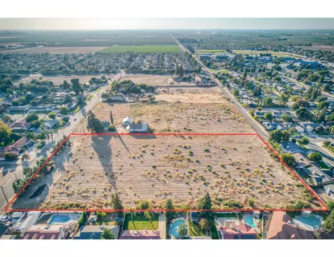 0 Almond, Sanger, CA 93657
