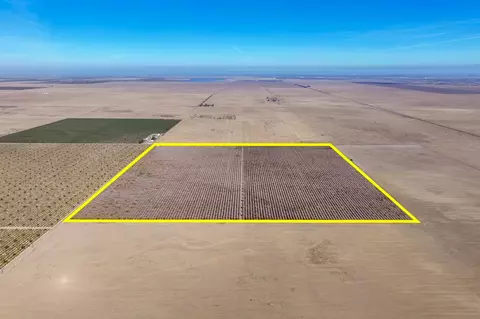33751 W Adams Ave, Mendota, CA 93640