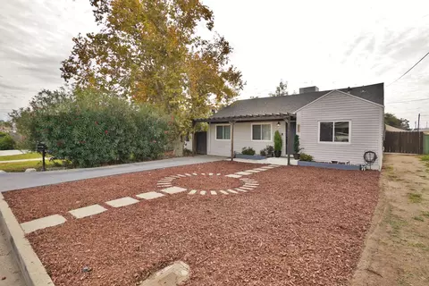 629 Neville St, Hanford, CA 93230