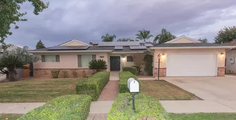 680 E Birch Ave, Fresno, CA 93720