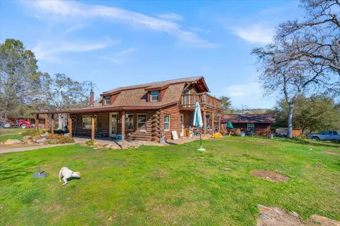45522 Windmill Rd, Coarsegold, CA 93614