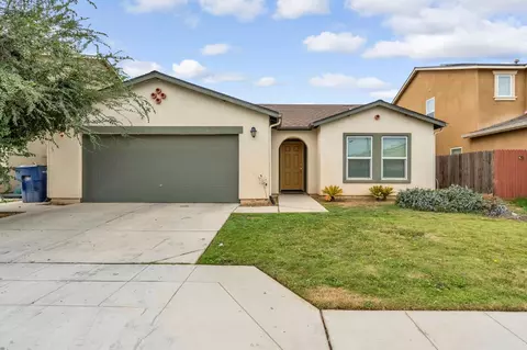 3689 N Mccaffrey Ave, Fresno, CA 93722