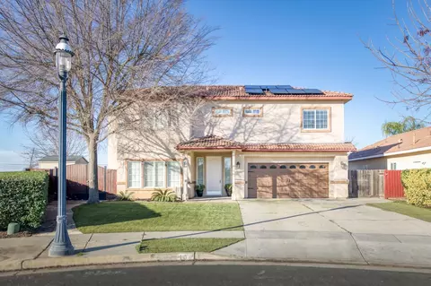 169 Rosewood Ave, Sanger, CA 93657
