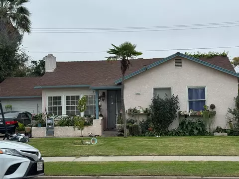 5022 E Tyler Ave, Fresno, CA 93727