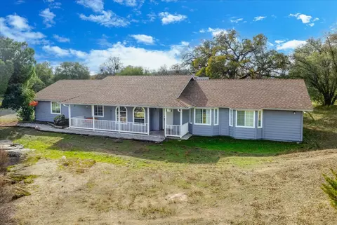 32628 River Knolls Rd, Coarsegold, CA 93614