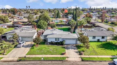 1205 Rogers St, Madera, CA 93638