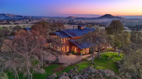2380 Old Hwy, Catheys Valley, CA 95306