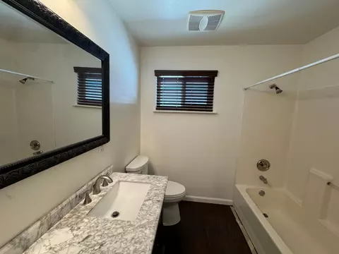 Bath - 3725 E Hampton Way, Fresno, CA 93726 photo 3 of 3