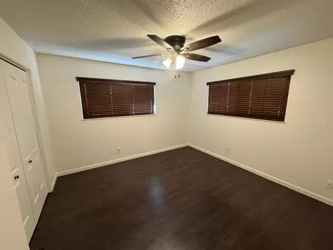 Bedroom - 3725 E Hampton Way, Fresno, CA 93726 photo 1 of 1