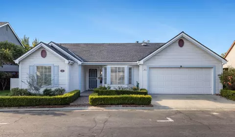 8735 N Cedar Ave #147, Fresno, CA 93720