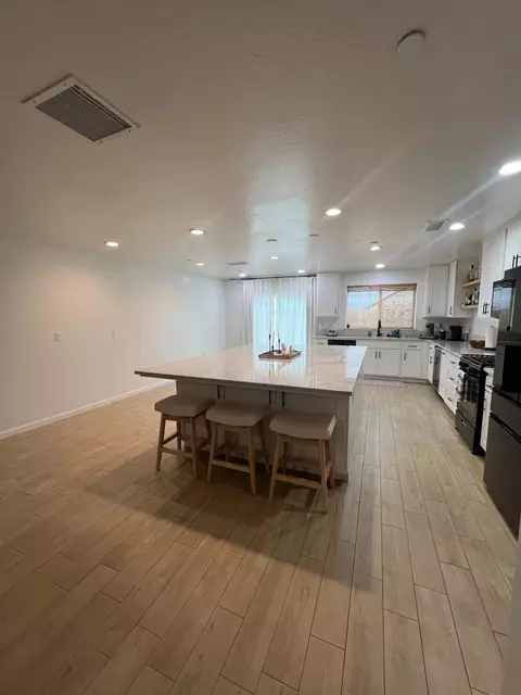 788 Apple St, Dinuba, CA 93618 photo 9