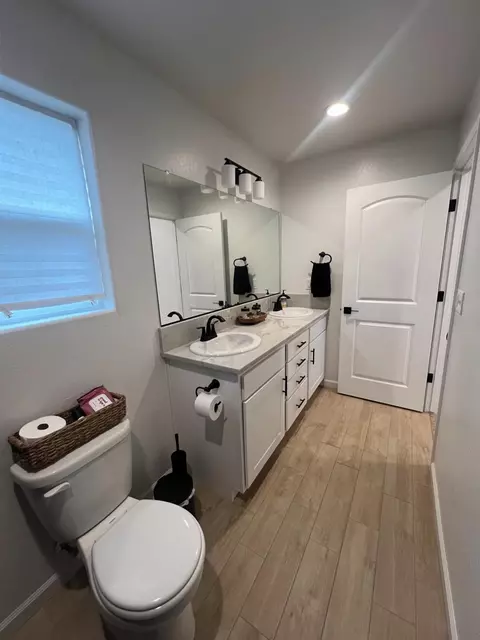 788 Apple St, Dinuba, CA 93618 photo 33