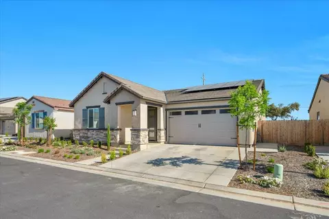 Exterior - 1183 Encore Way W, Madera, CA 93636 photo 7 of 8
