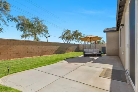 Exterior - 1183 Encore Way W, Madera, CA 93636 photo 2 of 8