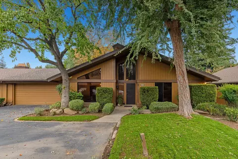 6300 N Palm #109, Fresno, CA 93704