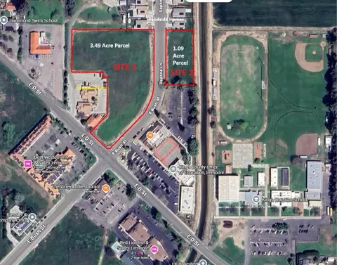 834 E D St, Lemoore, CA 93245