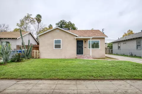 2371 S Lily Ave, Fresno, CA 93706