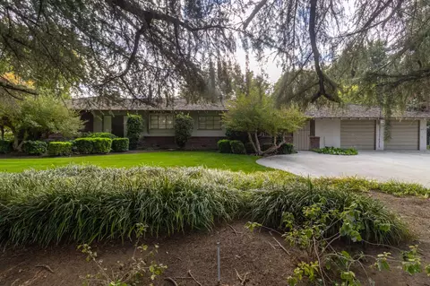 5082 E Clay Ave, Fresno, CA 93727