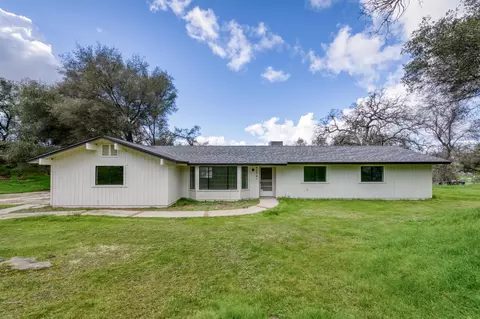 42741 Revis Way, Coarsegold, CA 93614