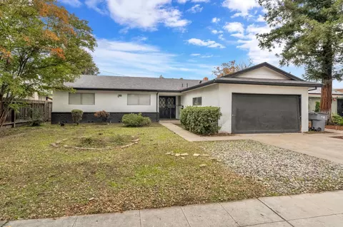 4813 E San Gabriel Ave, Fresno, CA 93726