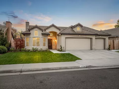 10680 N Bunkerhill Dr N, Fresno, CA 93730