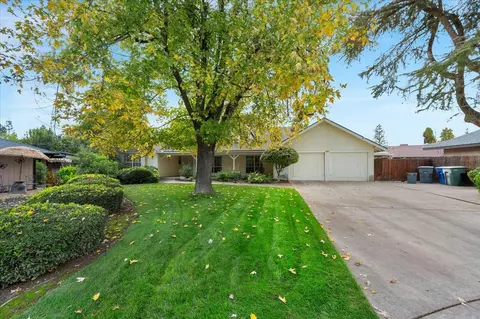 6691 N Feland Ave, Fresno, CA 93711