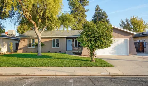 1515 Keats Ave, Clovis, CA 93611